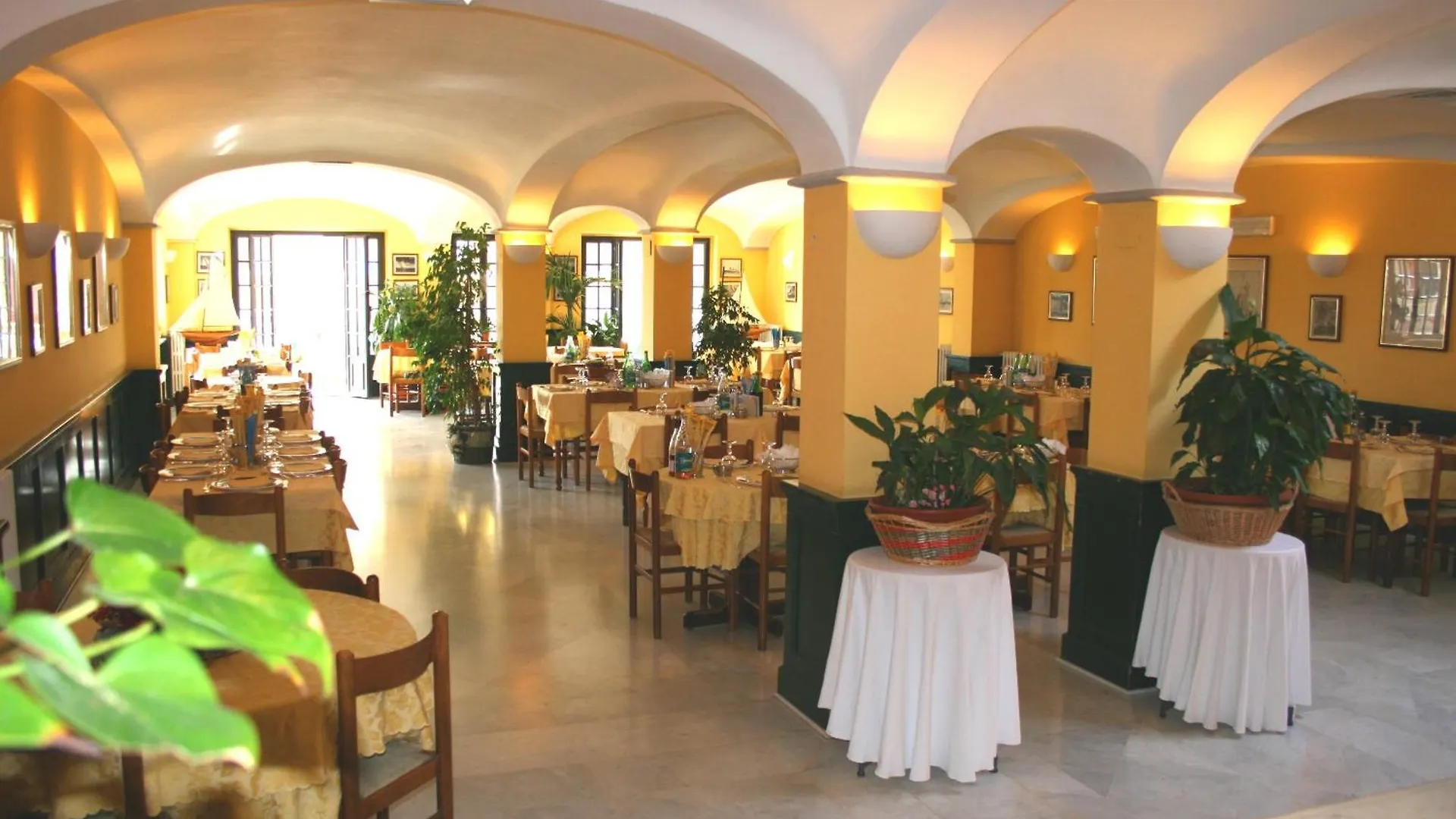 Mh Hotel Varazze 3*,  Italië